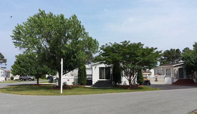 ⛱OC Beach House Getaway! ☀️Gated Resort Community FREE Pool & Beach Access☀️