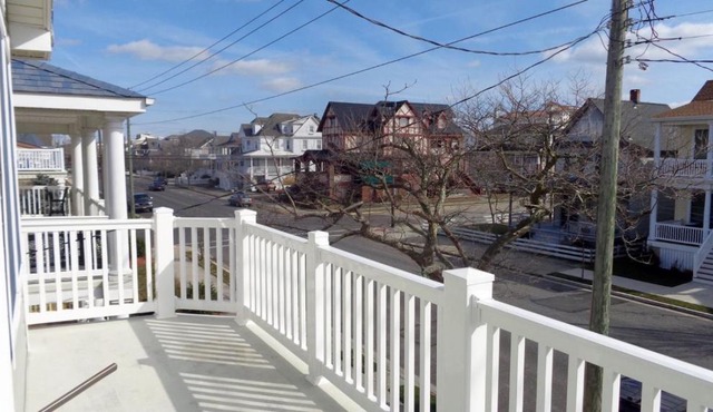 OC1210 Central Ave-2