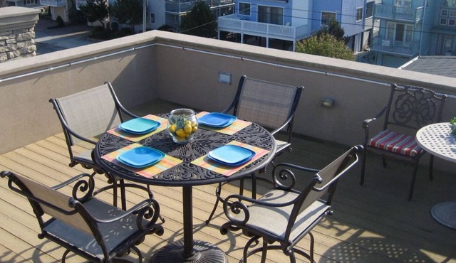 Oc2226 Wesley Ave-2nd-floor