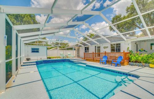 Ocala Retreat w/Pool, Grill & Yard - Pets Welcome
