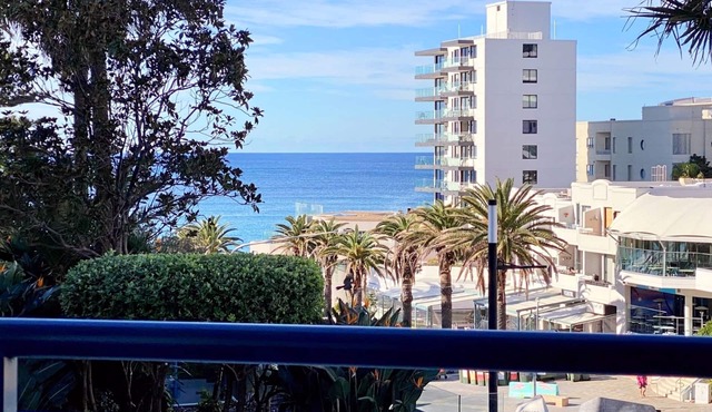 Ocean View, Lift Access 410 Opposite North Cronulla Beach