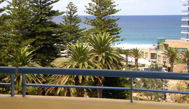 Ocean View, Lift Access 502 Opposite North Cronulla Beach