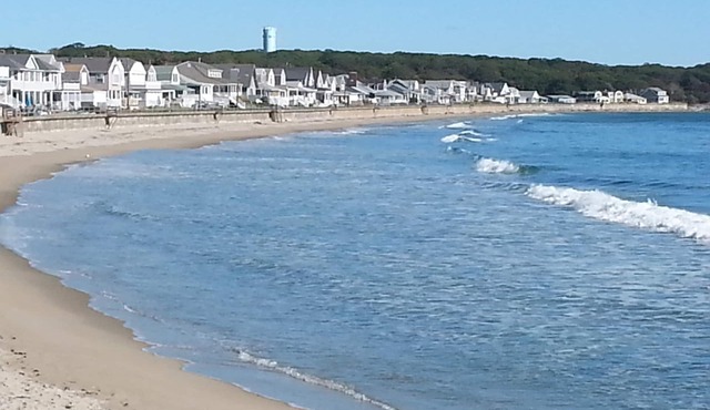 Ocean Beach Cottage ~ Just Steps Away from Sun Sand & Surf ~