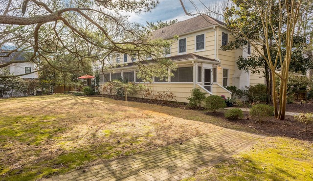 Ocean Block-Absolutely Stunning 5BR Rehoboth Beach Home in The Pines