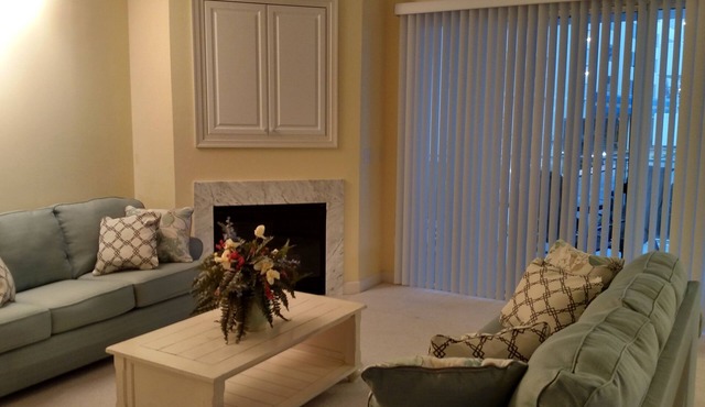 Ocean Block-Crib, stroller, high chair included, great for extended families!