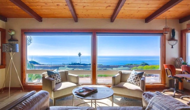 Ocean Blue House Great for Families