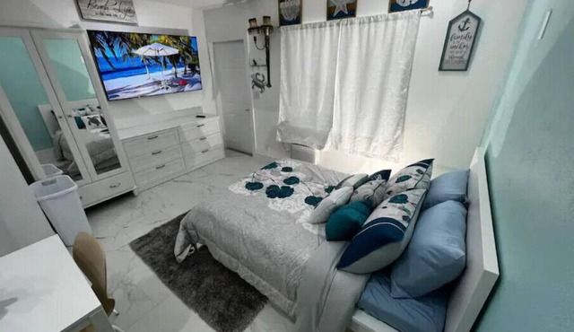 Ocean Breeze * 5 min to Beach *