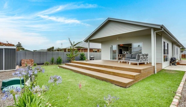 Ocean Breeze 57 Padman Crs Middleton