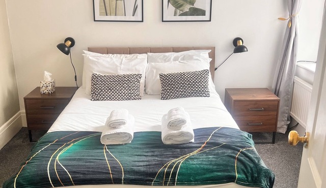 Ocean Breeze. Cosy beachside retreat.