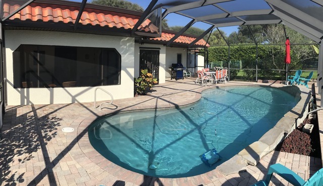 OCEAN BREEZE IS A LUXURY GETAWAY THAT HAS IT ALL