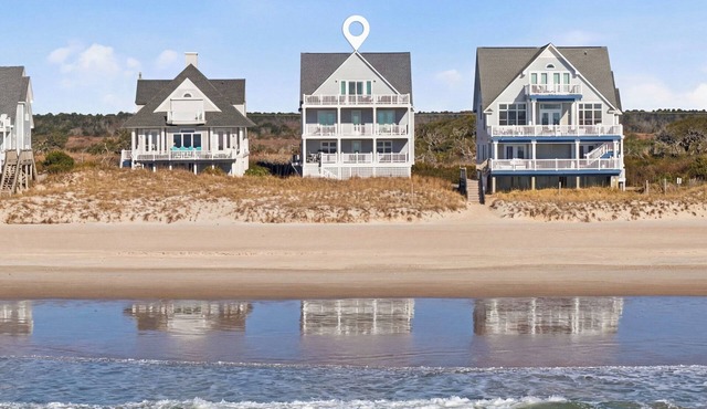 Ocean Chateau | New-Build Oceanfront w/Elevator, Game Room + Hot Tub
