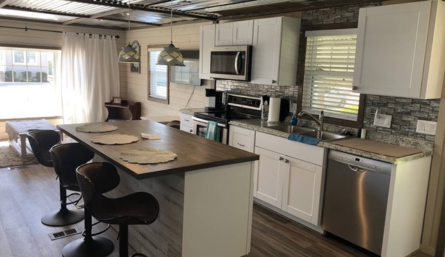 Ocean City - Montego Bay - Beautiful comfort. Summer and off season rentals