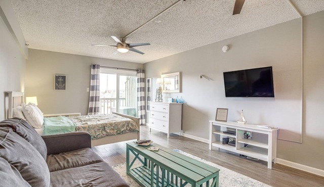 Ocean City Studio w/Balcony - Steps to Boardwalk!