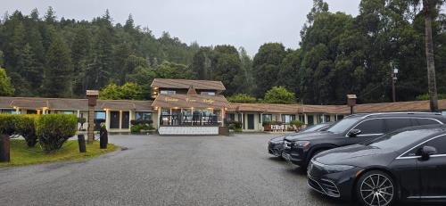 Ocean Cove Lodge Bar & Grill