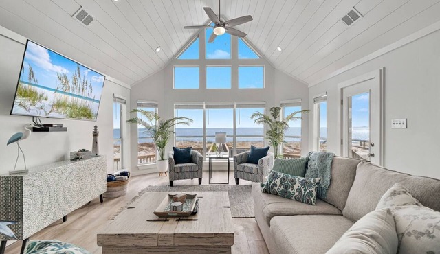 Ocean Dreams Beachfront Home Stunning Views Like New Sleeps 10 4 BR 3 Full Baths