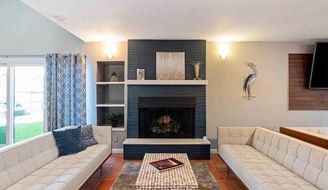 Ocean Drive Oasis w Hot Tub Awaits