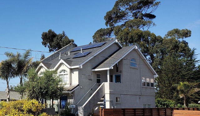 Ocean/Dune View 3rd Story 1 bedroom Apt Sleeps 1-4 No Smoking Pets OK Near Beach