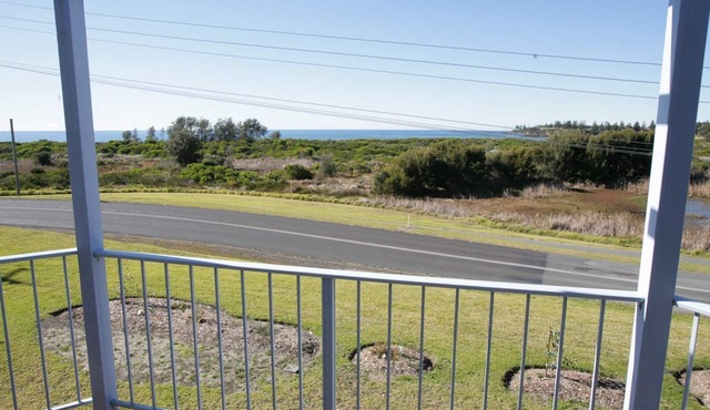 Ocean Escape Twin Pines 8 Ocean views with spa