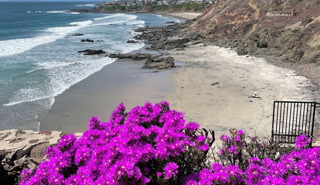 Ocean Front 2-bedroom Villa in Calafia Paradise Resort, 2 Pools, Jacuzzi, gym.