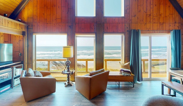 Ocean Front A Frame with Spectacular Views! Dog Friendly! Fireplace!