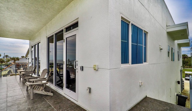 Ocean Front Flagler Beach Sleeps 5 People