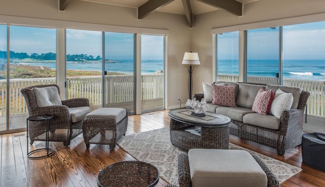 Ocean Front Home in Pebble Beach w/ 4 King Suites. Enclosed courtyard & pool!