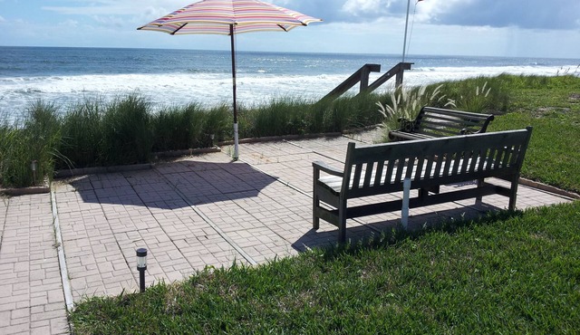 Ocean Front Home, Stunning Views, Your Own Private Beach