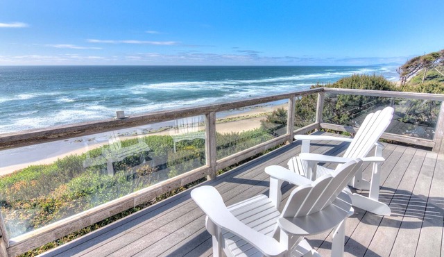 Ocean Front Home With Spectacular Views! Dog Friendly!