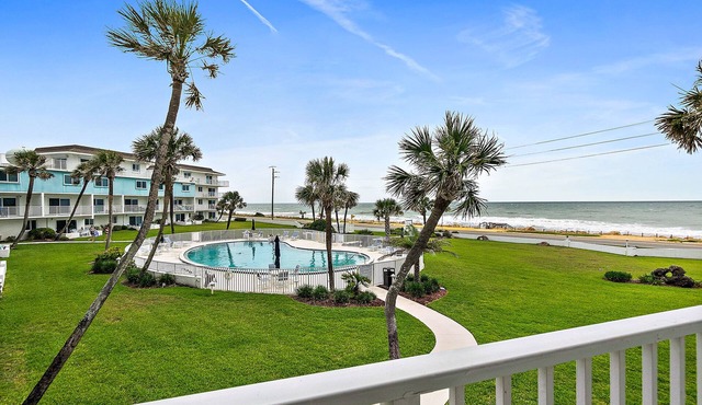Ocean Front-Large Outdoor Patio-Ocean View Balcony