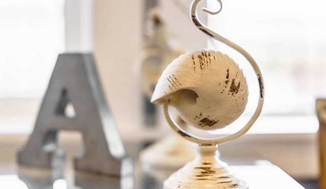 Ocean "Front" Lux, 3 Living Rooms: SeaView House