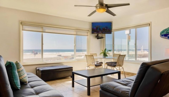 Ocean Front Lux Beach House-Studio Combo - 2 Bedrooms, 2 Baths, 2 Kitchens -