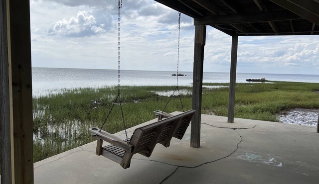 OCEAN FRONT ON DARK ISLAND - FISHERMAN'S OASIS!