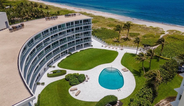 Ocean front one-bedroom in Delray, spectacular views, walk to Atlantic Ave
