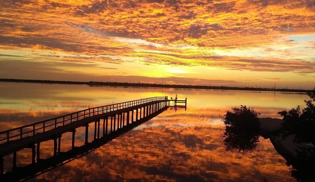 OCEAN FRONT PARADISE/290 ft PRIVATE DOCK/AWESOME VIEWS