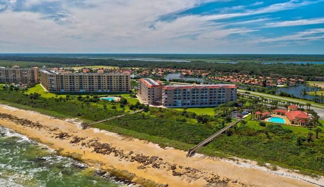 Ocean Front - Surf Club 1