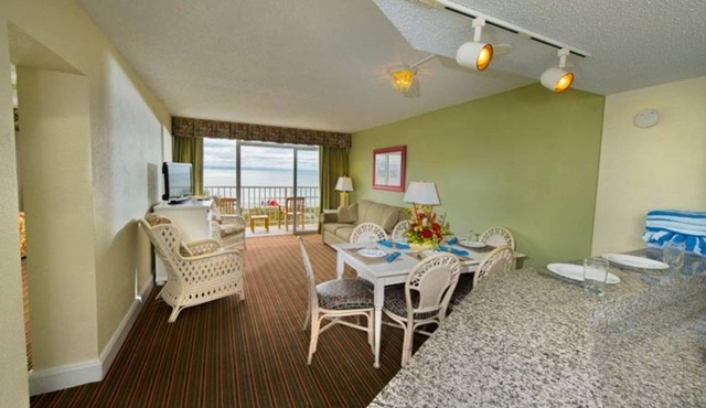 Ocean Front Two Bedroom Condo, Myrtle Beach SC 3338527