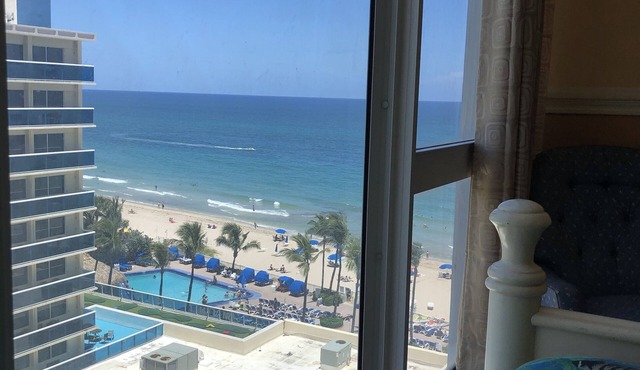 Ocean front, Waterview, two bedroom in Ocean Manor, Ft. Lauderdale