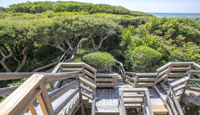 Ocean Grove J2 4 Bedroom Condo by RedAwning