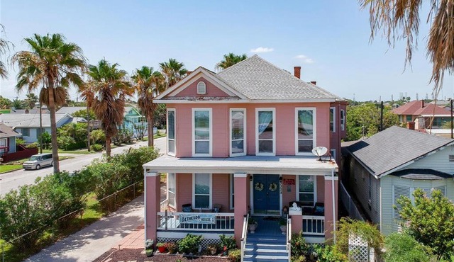 Ocean House Hostel