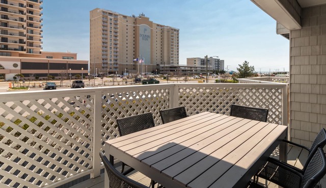 Ocean is Across the Street - 3BR, 3.5 BA Contemporary Condo!