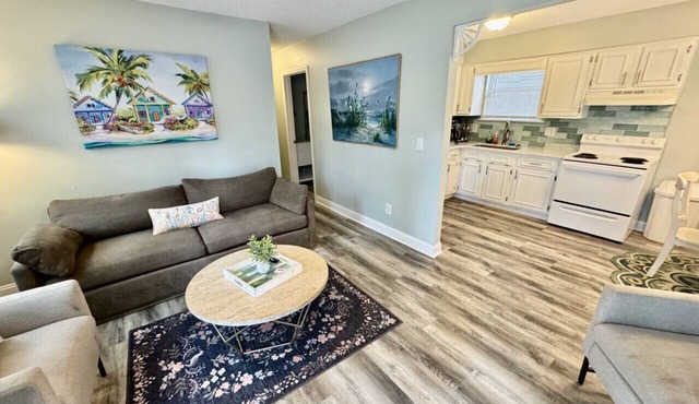 Ocean Lakes-Bright & Airy-Free Golf Cart