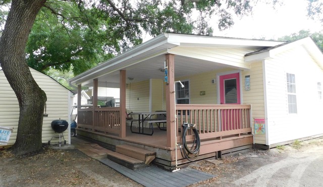 Ocean Lakes Site L41 2Bed/2Bath, Sleeps 6, pet friendly (25lbs max)