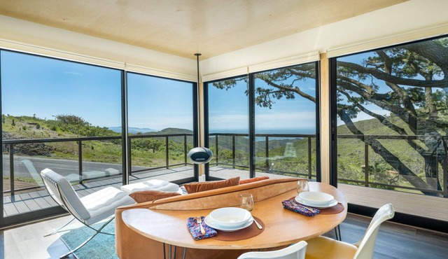 Ocean & National Park Views +142 miles of trails, just minutes to San Francisco