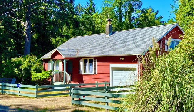 Ocean Park Beach Cottage