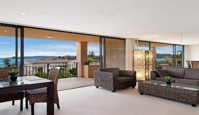 OCEAN PEARL - ETTALONG BEACH