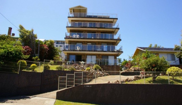 OCEAN RETREAT - your next holiday and appreciate the views and the style!