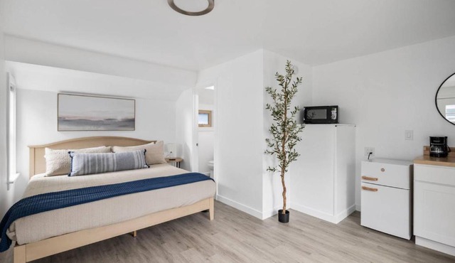 Ocean Rogue Inn Unit 9