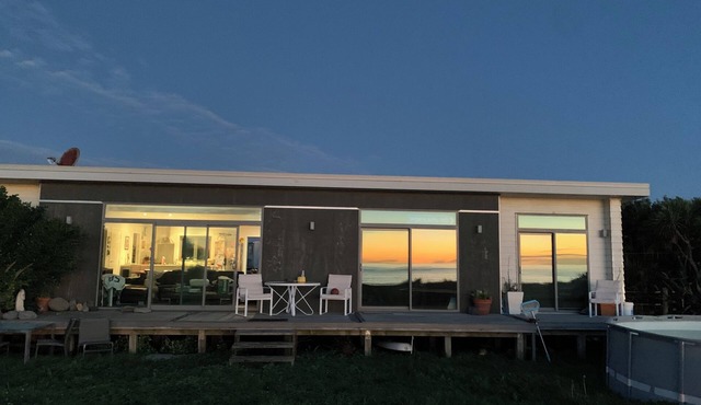 Ocean Shores Taranaki