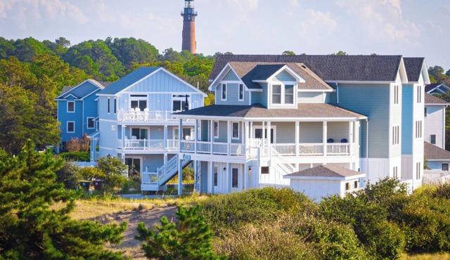 Ocean side 7 min Pool Heat walk2beach,6BR,Pool,HotTub,Foosball Pet Friendly