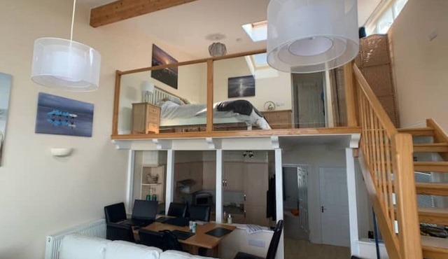 Ocean Spray no. 7 - Sea Views, short walk to the beach & Westward Ho! village